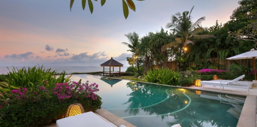 6 bedrooms Villa in South Kuta, Badung, Bali (1137)