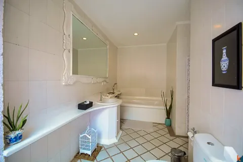 2 bedrooms Villa in Kerobokan, Badung, Bali (11326) 14