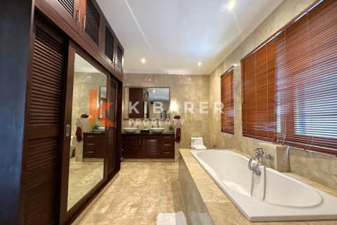 3 bedrooms Villa in Seminyak, Badung, Bali (13641) 17