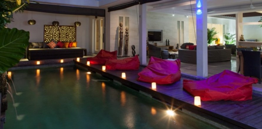 2 bedrooms Villa in Seminyak, Badung, Bali (2053)