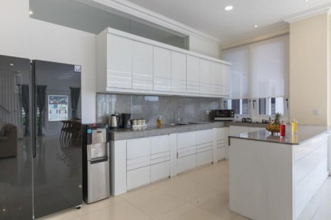 5 bedrooms Villa in South Kuta, Badung, Bali (1806) 6
