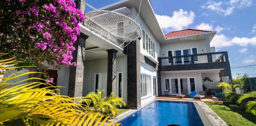 5 bedrooms Villa in South Kuta, Badung, Bali (1806)