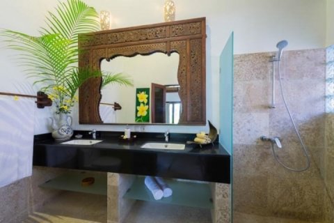 4 bedrooms Villa in Seminyak, Badung, Bali (1808) 28