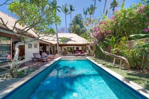 Vila 4 kamar tidur di Seminyak, Badung, Bali (1808)