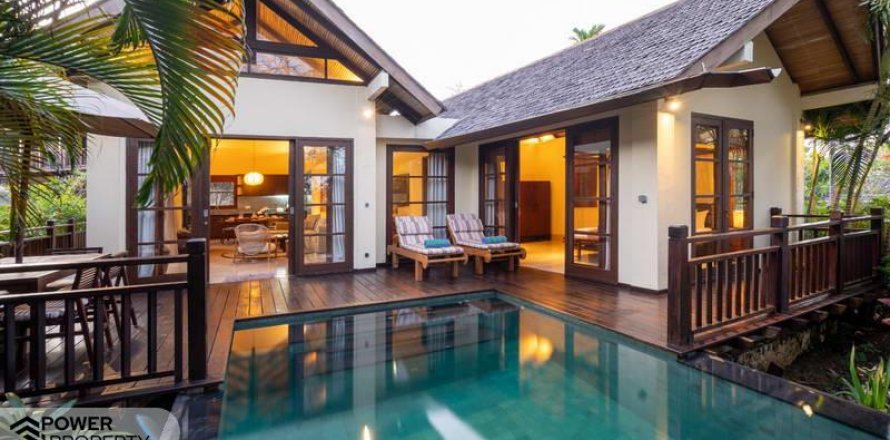 3 bedrooms Villa in South Kuta, Badung, Bali (10400)