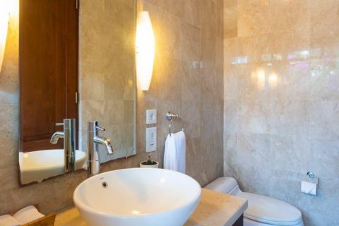 3 bedrooms Villa in South Kuta, Badung, Bali (10400) 5