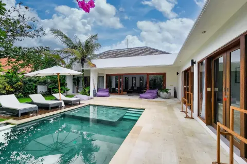 3 bedrooms Villa in South Denpasar, Denpasar, Bali (11626) 4