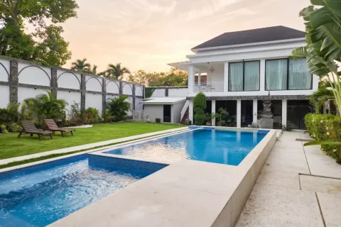 Vila 4 kamar tidur di Ungasan, Badung, Bali (14699)