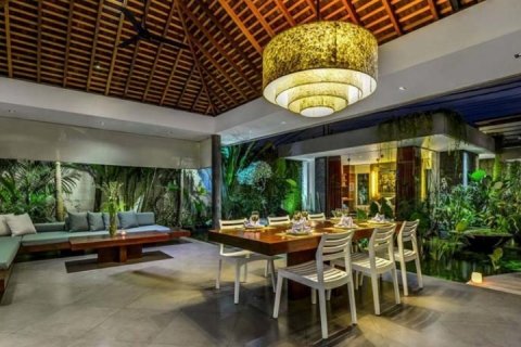 4 bedrooms Villa in Seminyak, Badung, Bali (1433) 5