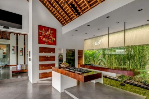4 bedrooms Villa in Seminyak, Badung, Bali (1433) 13
