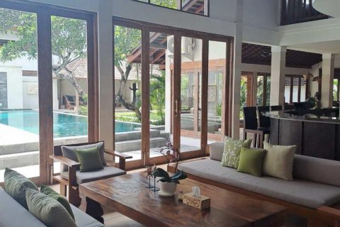 4 bedrooms Villa in Seminyak, Badung, Bali (6107) 4