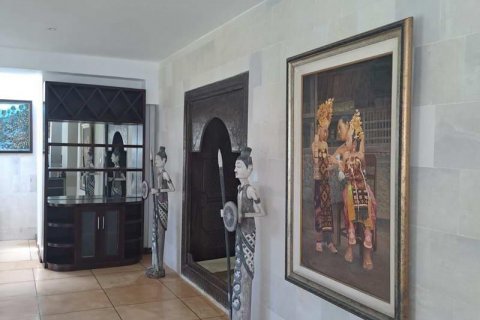4 bedrooms Villa in Seminyak, Badung, Bali (6107) 2