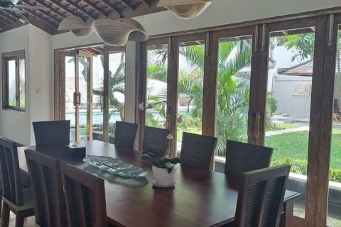 4 bedrooms Villa in Seminyak, Badung, Bali (6107) 18