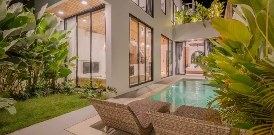 4 bedrooms Villa in Badung, Bali (10727)
