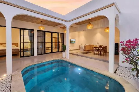 Vila 3 kamar tidur di Lovina, Anturan, Buleleng, Bali (10729)
