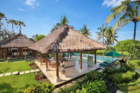 Vila 6 kamar tidur di Cemagi, Mengwi, Badung, Bali (5924) 17