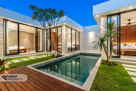 Vila 3 kamar tidur di Jimbaran, Badung, Bali (8494)