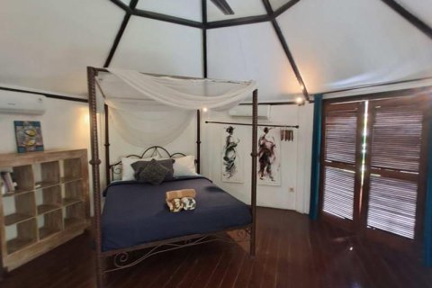 Vila 3 kamar tidur di Canggu, Badung, Bali (9251) 21