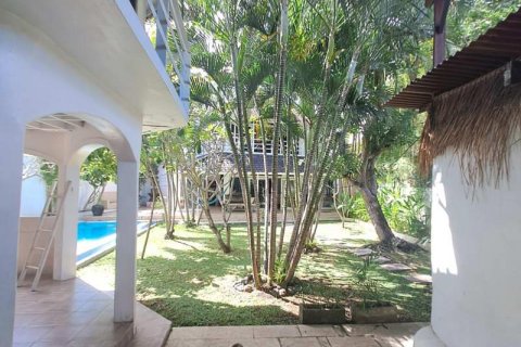 Vila 3 kamar tidur di Canggu, Badung, Bali (9251) 26