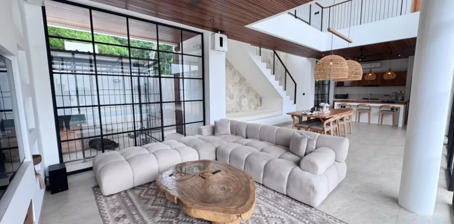 3 bedrooms Villa in Tumbak Bayuh, Mengwi, Badung, Bali (11257)