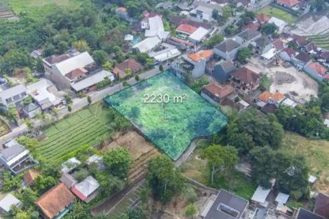 Land in Denpasar, Bali (11279) 2