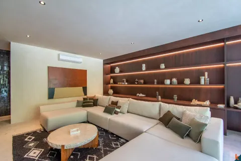 4 bedrooms Villa in Tumbak Bayuh, Mengwi, Badung, Bali (11159) 8