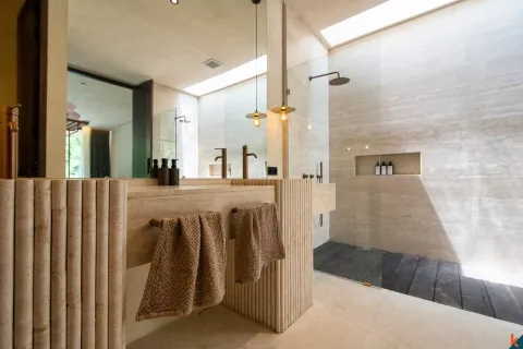 4 bedrooms Villa in Tumbak Bayuh, Mengwi, Badung, Bali (11159) 22