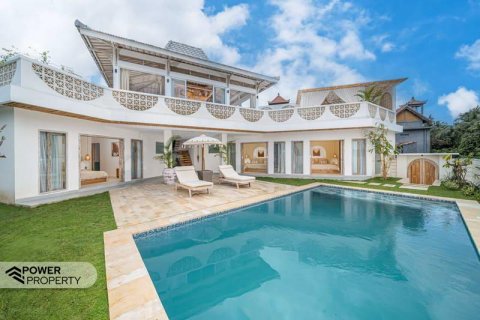 Vila 4 kamar tidur di Tabanan, Bali (9839)