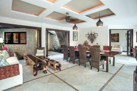 4 bedrooms Villa in Canggu, Badung, Bali (1360) 5
