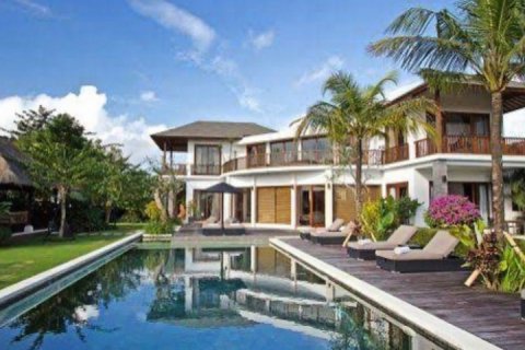 6 bedrooms Villa in South Kuta, Badung, Bali (1362) 26
