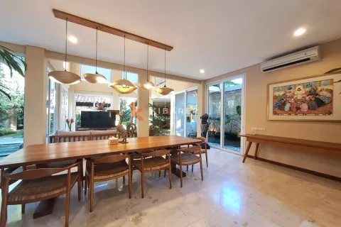 5 bedrooms Villa in Seminyak, Badung, Bali (13198) 15
