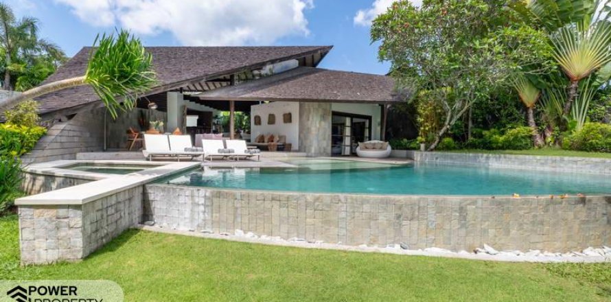 3 bedrooms Villa in Seminyak, Badung, Bali (695)