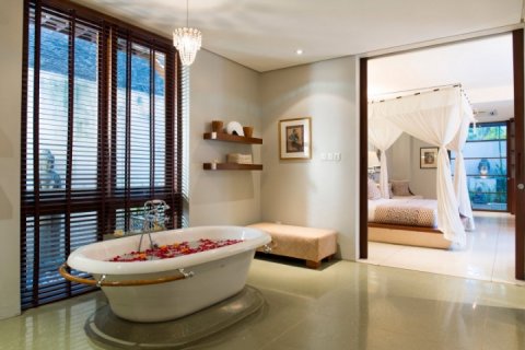 6 bedrooms Villa in Seminyak, Badung, Bali (1113) 26
