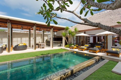 6 bedrooms Villa in Seminyak, Badung, Bali (1113) 2