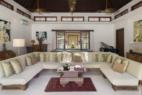 8 bedrooms Villa in Seminyak, Badung, Bali (1111) 10