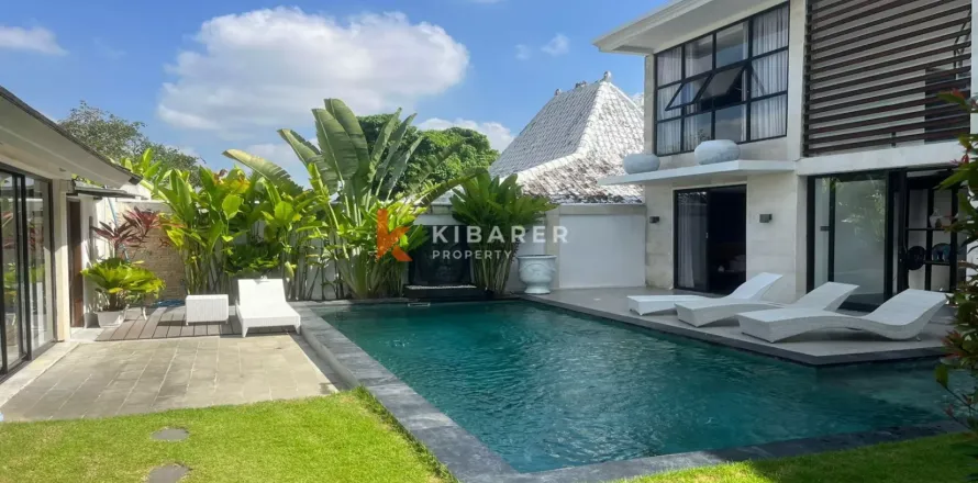 Vila 4 kamar tidur di Tumbak Bayuh, Mengwi, Badung, Bali (12560)