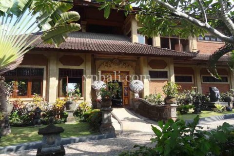 32 bedrooms Villa in Gianyar, Bali (941) 5