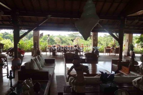 32 bedrooms Villa in Gianyar, Bali (941) 11