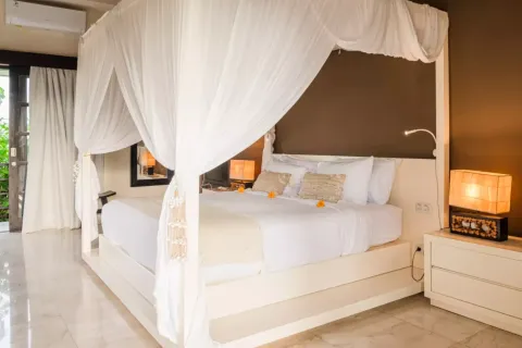 4 bedrooms Villa in Tibubeneng, Badung, Bali (11248) 14