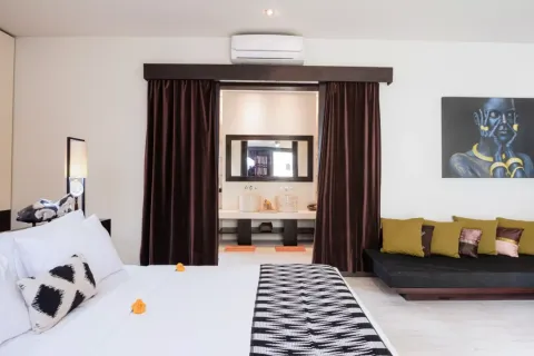 4 bedrooms Villa in Tibubeneng, Badung, Bali (11248) 17