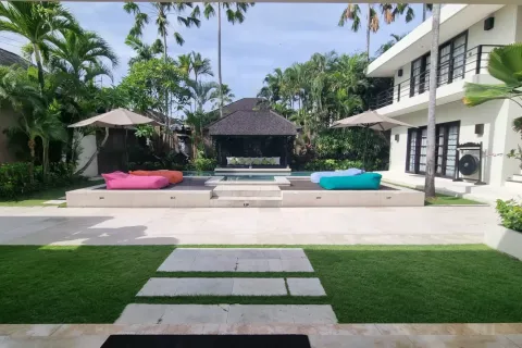 4 bedrooms Villa in Tibubeneng, Badung, Bali (11248) 3