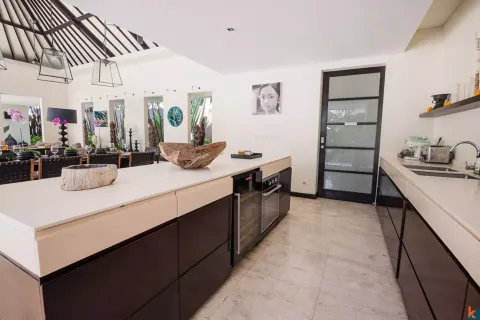 4 bedrooms Villa in Tibubeneng, Badung, Bali (11248) 11
