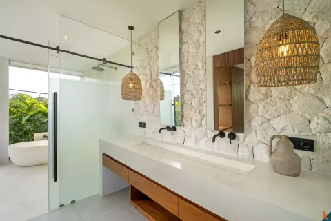 5 bedrooms Villa in Tumbak Bayuh, Mengwi, Badung, Bali (11246) 28