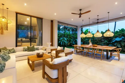 5 bedrooms Villa in Tumbak Bayuh, Mengwi, Badung, Bali (11246) 16