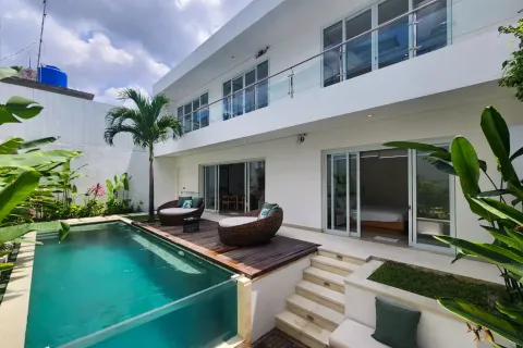 Vila 3 kamar tidur di Seminyak, Badung, Bali (11249)