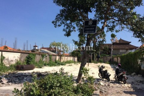 815m2 Land in Seminyak, Badung, Bali (1008) 6