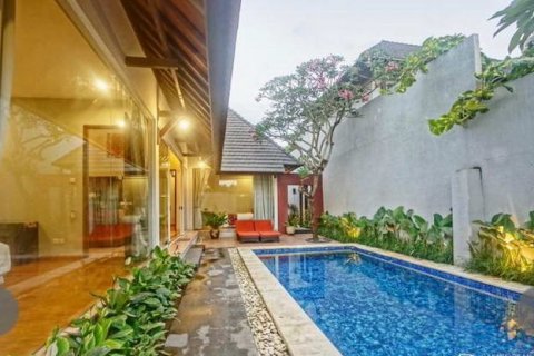 Vila 2 kamar tidur di Seminyak, Badung, Bali (714)