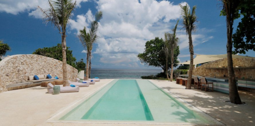 Vila 5 kamar tidur di Nusa Lembongan, Klungkung, Bali (9176)