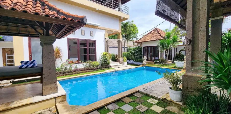7 bedrooms Villa in Kuta, Badung, Bali (11182)