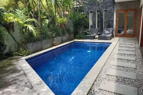 Vila 4 kamar tidur di Tibubeneng, Badung, Bali (11179)